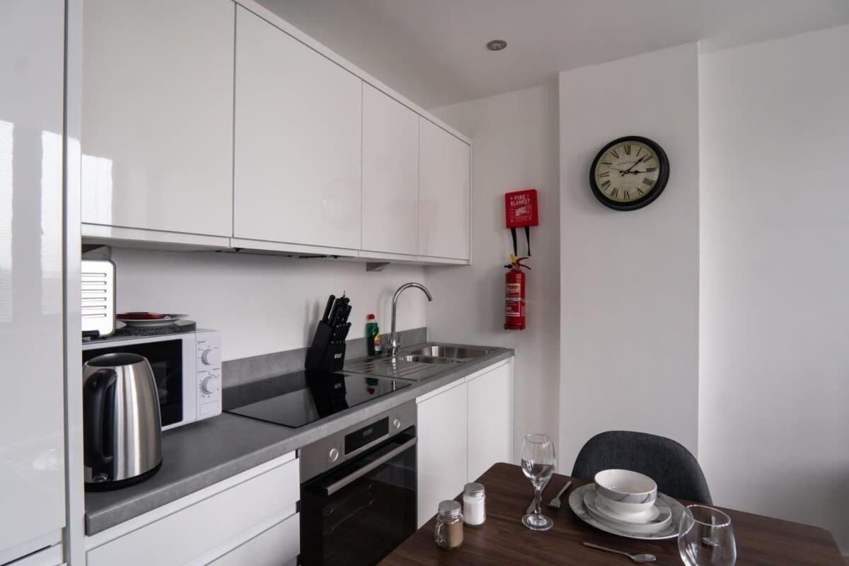 Stay Zeni, Alexandra Rise Manchester Chic Studio Luaran gambar